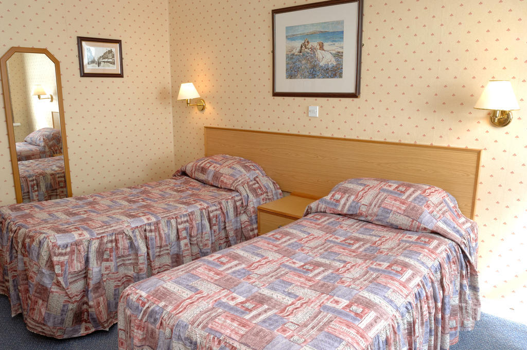 Madeira Hotel ファルマス 部屋 写真