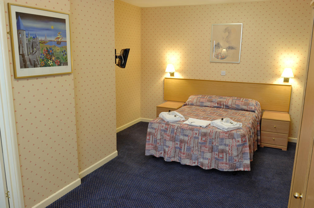 Madeira Hotel ファルマス 部屋 写真